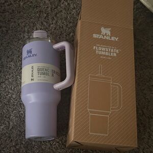 NWT Stanley Purple Flowstate Tumbler